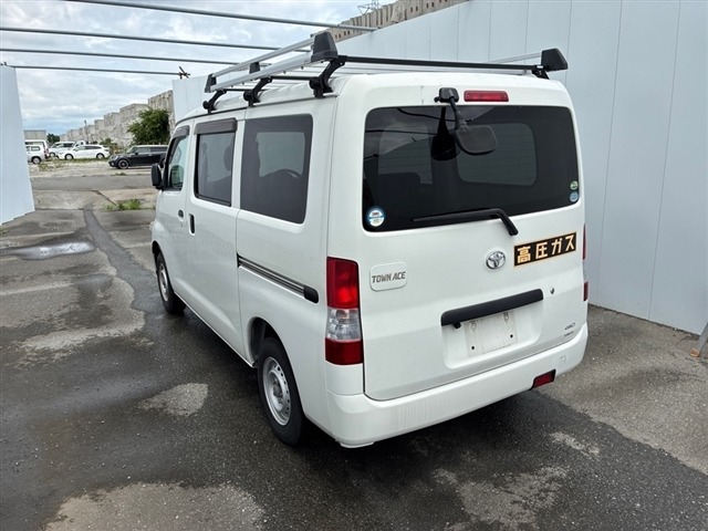 Toyota TOWNACE VAN 2018 7924866-1