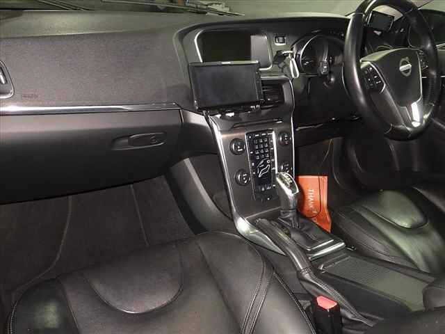 Volvo V40 2013 7910470-5