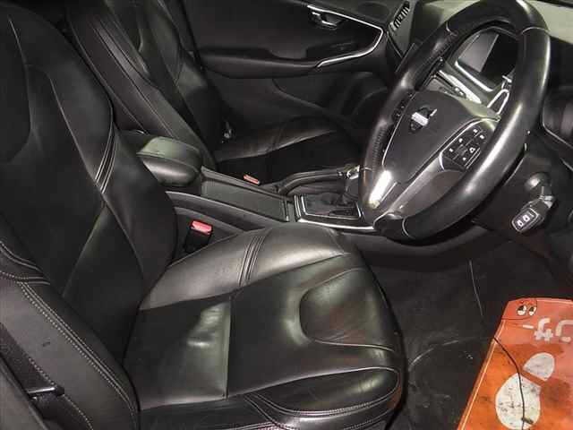 Volvo V40 2013 7910470-9