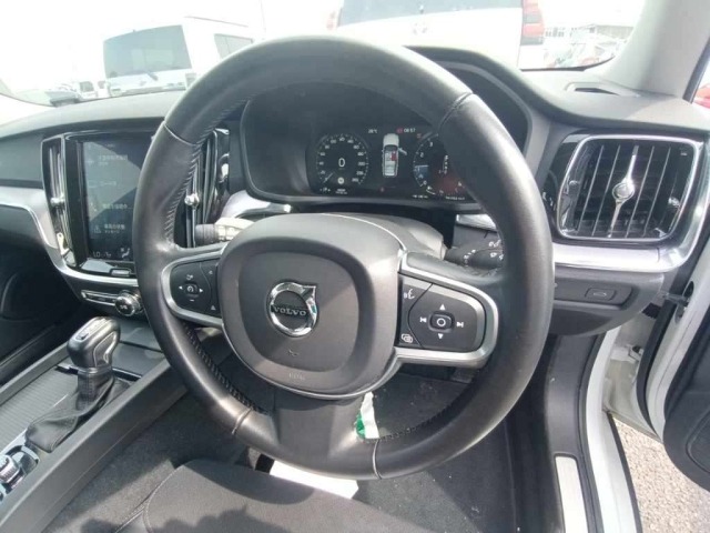 Volvo V60 2019 7918003-9