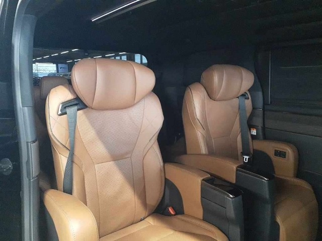 Toyota VELLFIRE 2024 7923856-11