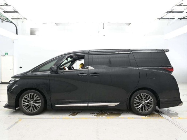 Toyota VELLFIRE 2024 7923856-4