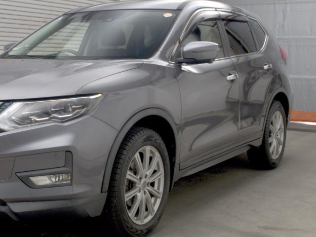 Nissan X-TRAIL 2017 7923888-4