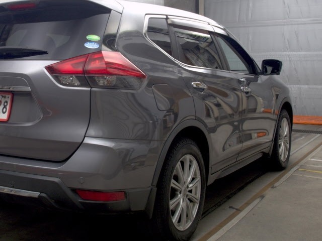 Nissan X-TRAIL 2017 7923888-5