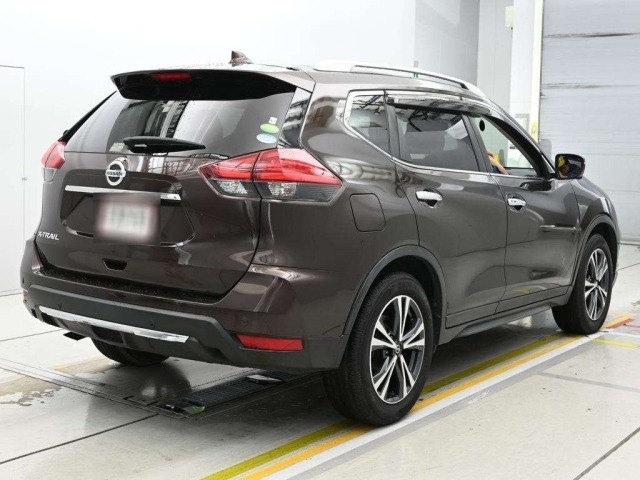 Nissan X-TRAIL 2017 7923932-1