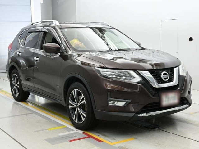 Nissan X-TRAIL 2017 7923932-5