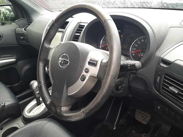 Nissan X-TRAIL 2013 7923933-9