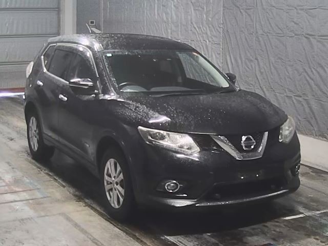 Nissan X-TRAIL 2015 7923936-7