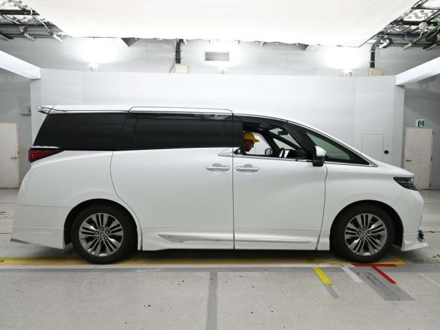 Toyota ALPHARD 2024 7927639-3