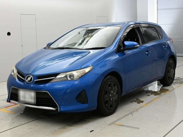 Toyota AURIS 2014 7942249-0