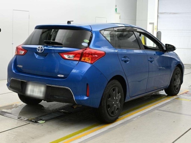 Toyota AURIS 2014 7942249-1