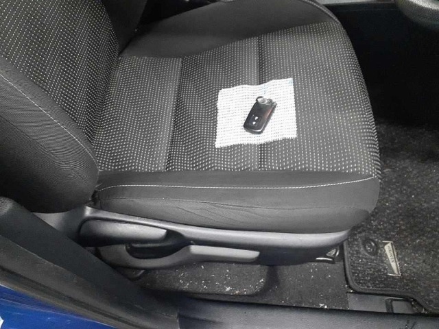 Toyota AURIS 2014 7942249-10