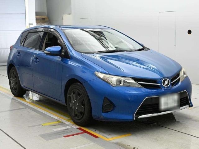 Toyota AURIS 2014 7942249-5
