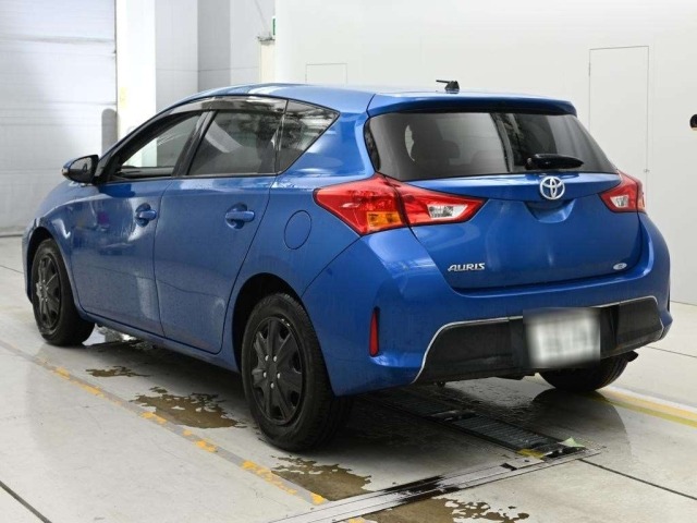 Toyota AURIS 2014 7942249-6