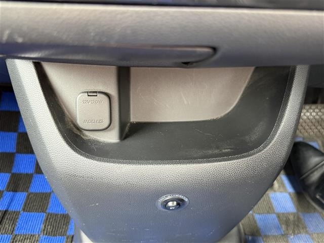 Mazda BIANTE 2013 7942500-2