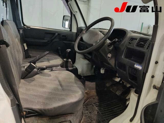 Suzuki CARRY TRUCK 2010 7943812-6