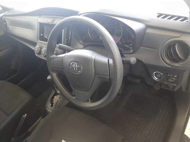 Toyota COROLLA AXIO 2025 7941806-7