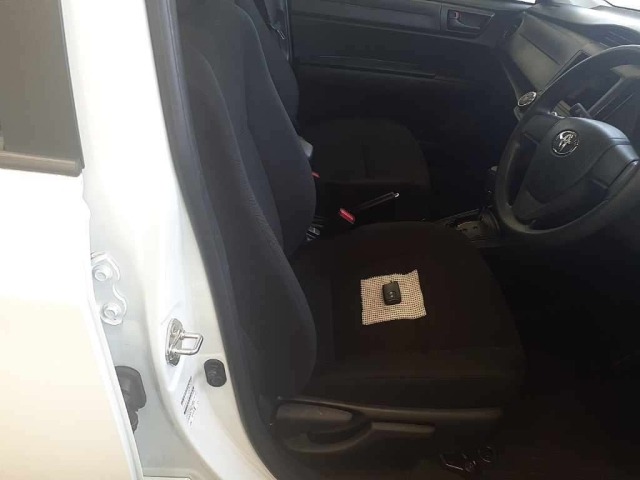 Toyota COROLLA AXIO 2025 7941806-8