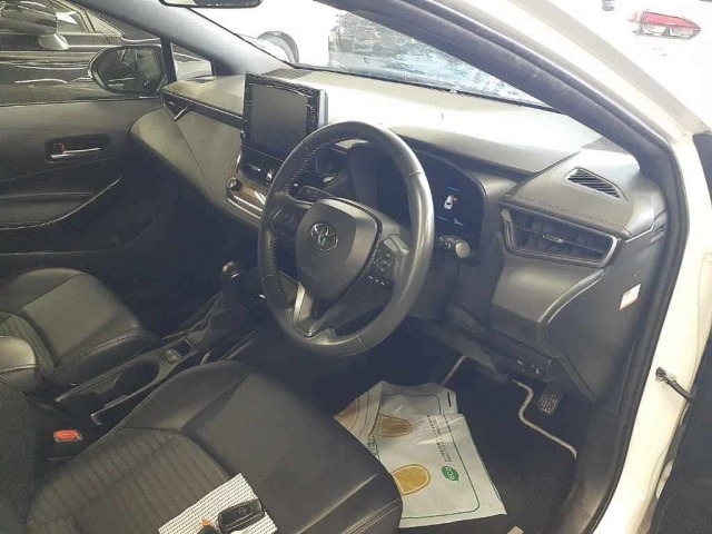 Toyota COROLLA TOURING 2022 7931894-9