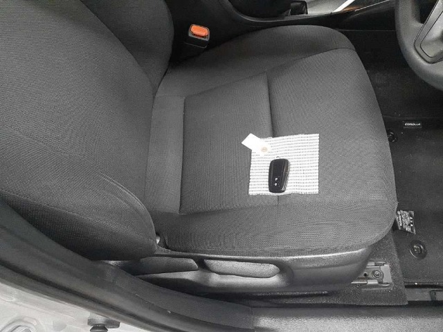 Toyota COROLLA TOURING 2020 7931905-10