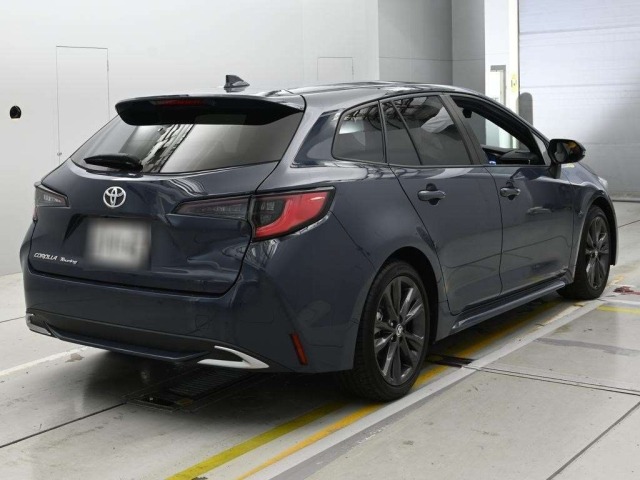 Toyota COROLLA TOURING 2023 7931908-1