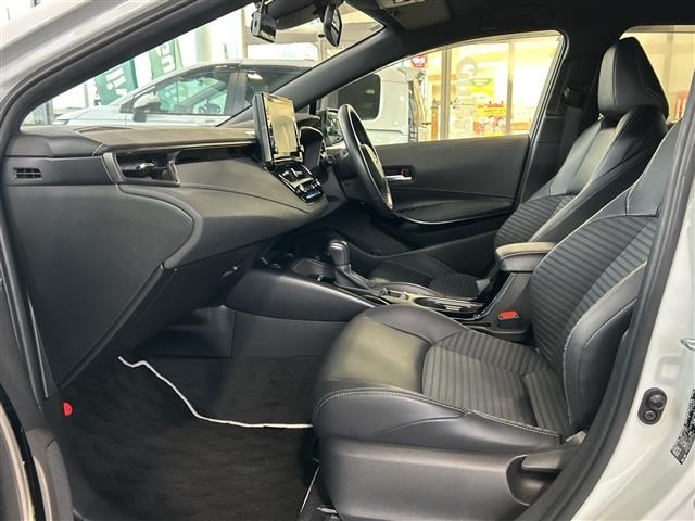 Toyota COROLLA TOURING 2021 7932156-17
