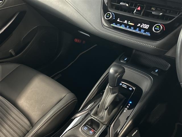Toyota COROLLA TOURING 2021 7932156-9