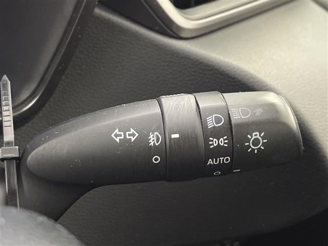Toyota COROLLA TOURING 2021 7932229-12