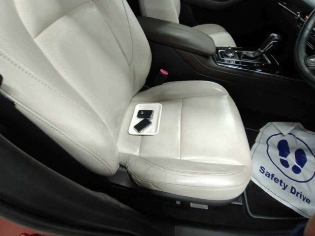 Mazda CX-30 2019 7941948-10