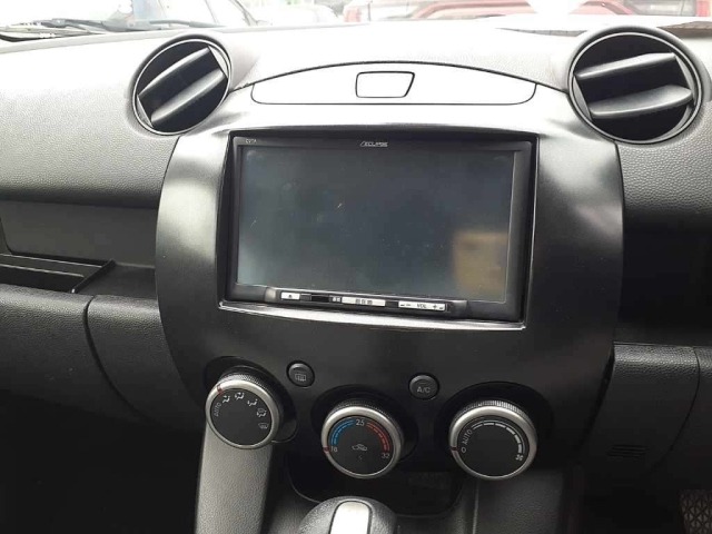 Mazda DEMIO 2010 7944481-12