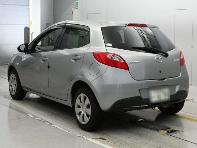 Mazda DEMIO 2010 7944481-6