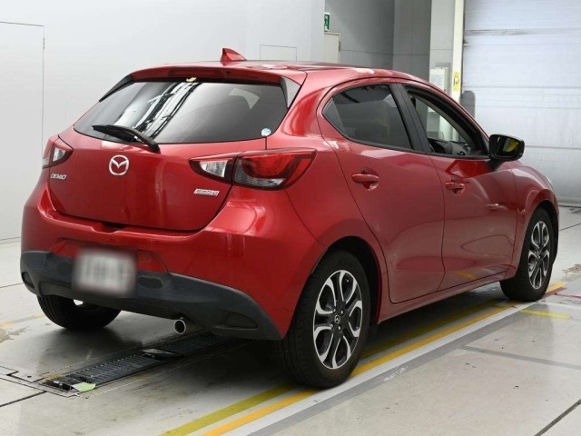 Mazda DEMIO 2017 7944495-1