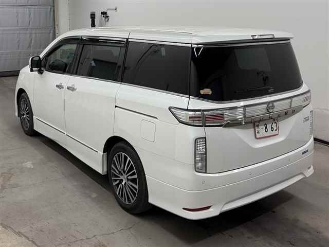 Nissan ELGRAND 2024 7945076-1