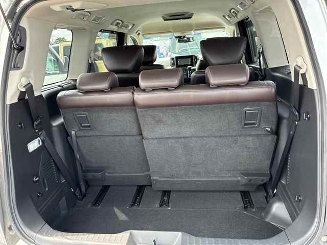 Nissan ELGRAND 2024 7945076-10