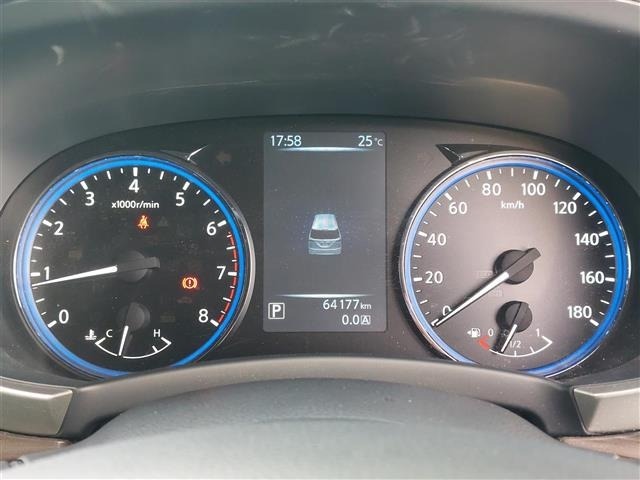 Nissan ELGRAND 2016 7945084-12
