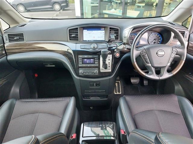 Nissan ELGRAND 2016 7945084-22