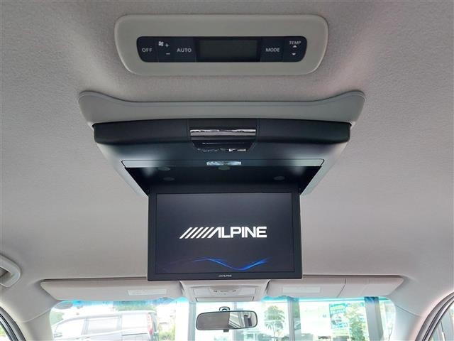 Nissan ELGRAND 2016 7945084-25