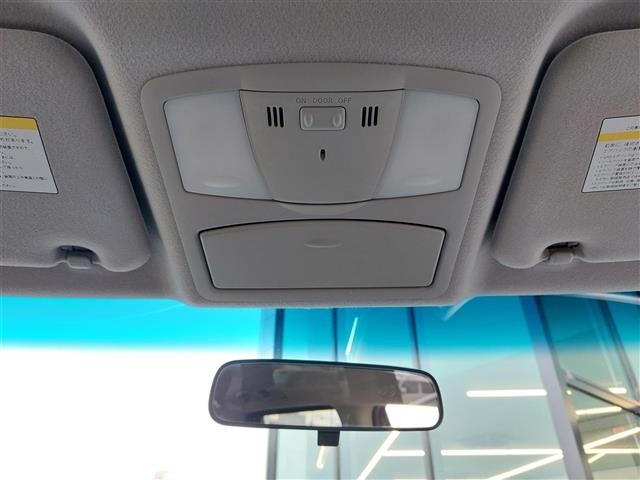 Nissan ELGRAND 2016 7945084-3