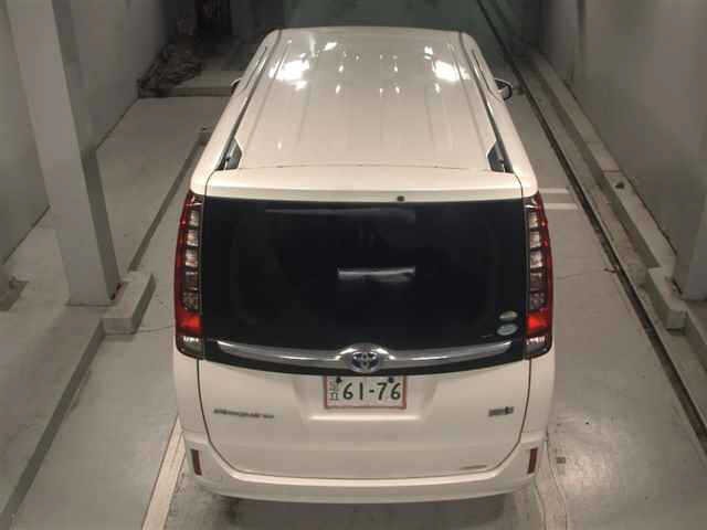 Toyota ESQUIRE 2015 7929429-7