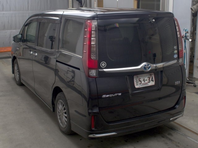 Toyota ESQUIRE 2017 7929438-1