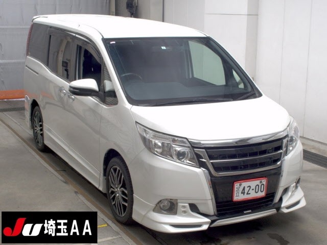 Toyota ESQUIRE 2015 7929457-0