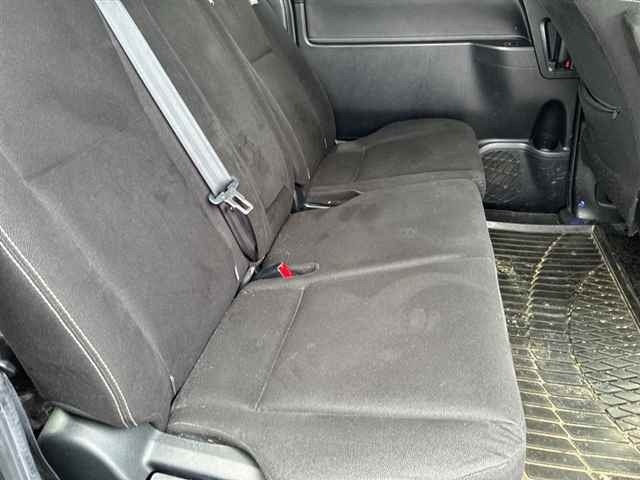 Toyota ESQUIRE 2015 7929480-8
