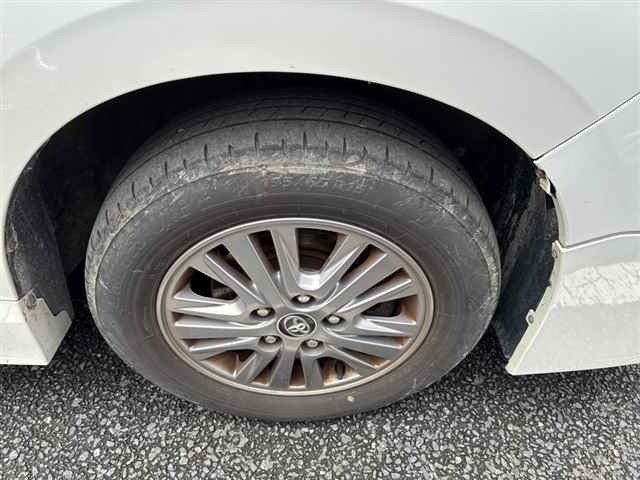 Toyota ESQUIRE 2015 7929480-9