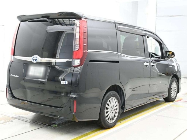Toyota ESQUIRE 2016 7929503-1