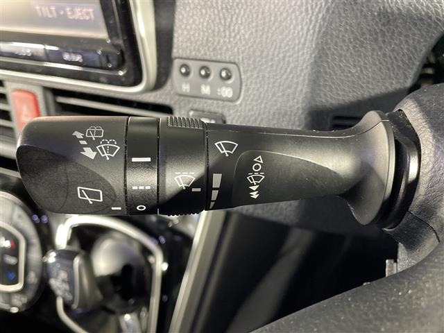 Toyota ESQUIRE 2015 7929550-13