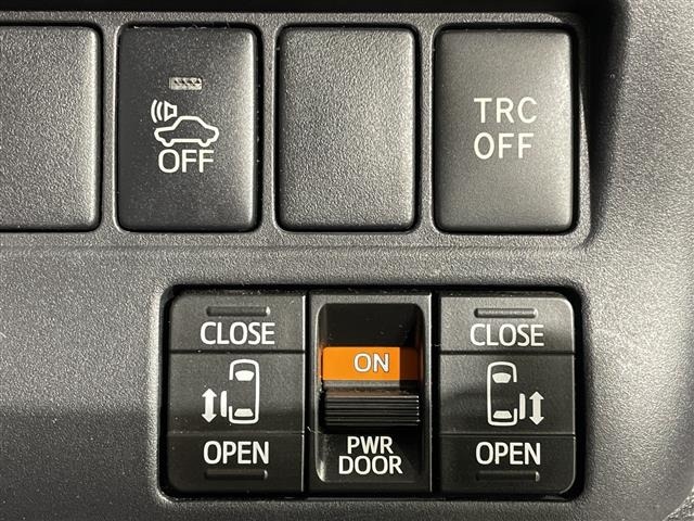 Toyota ESQUIRE 2015 7929550-20
