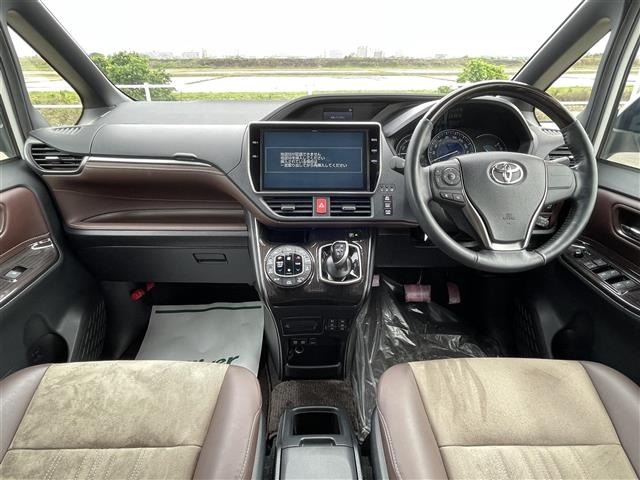 Toyota ESQUIRE 2018 7929901-15