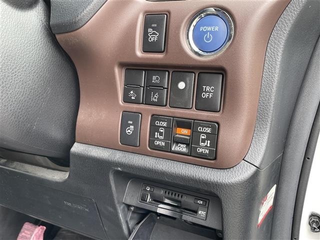 Toyota ESQUIRE 2018 7929901-20