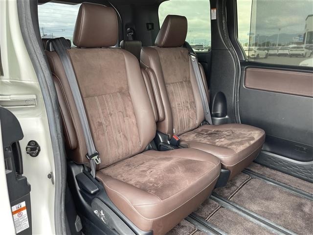 Toyota ESQUIRE 2018 7929901-23