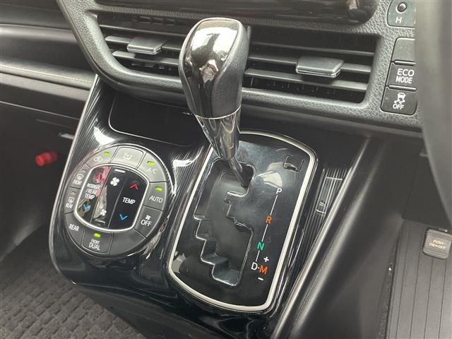 Toyota ESQUIRE 2019 7929989-1